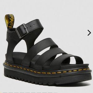 DR. MARTENS BLAIRE HYDRO LEATHER STRAP SANDALS BLACK
